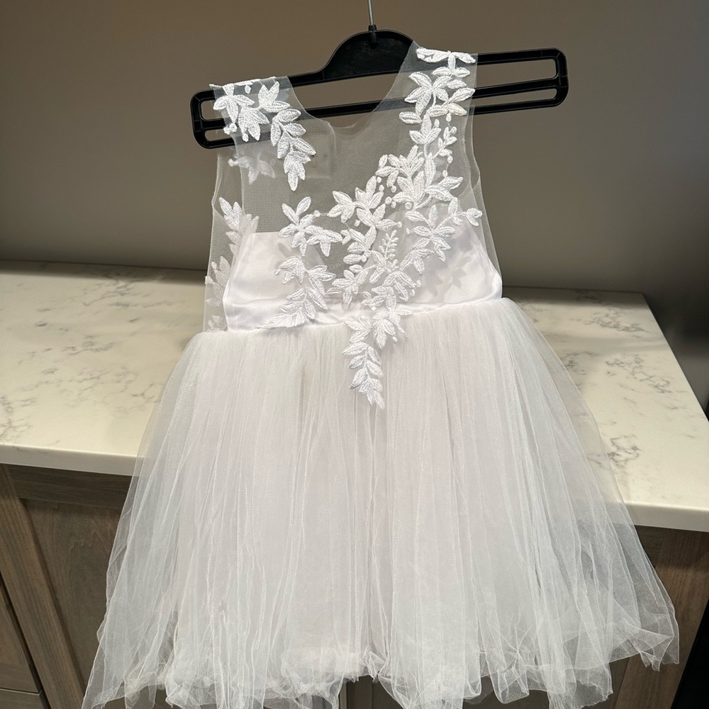 Toddler White Floral Tulle Dress-Flower girl